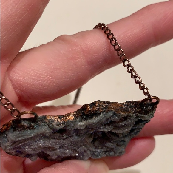 Necklace - Picture 4 of 8